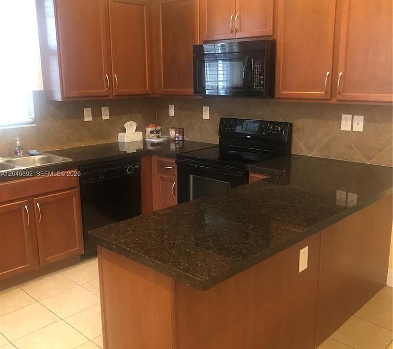 1129 SW 147th Ter