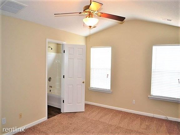 5th image of 39 Brockmore Dr