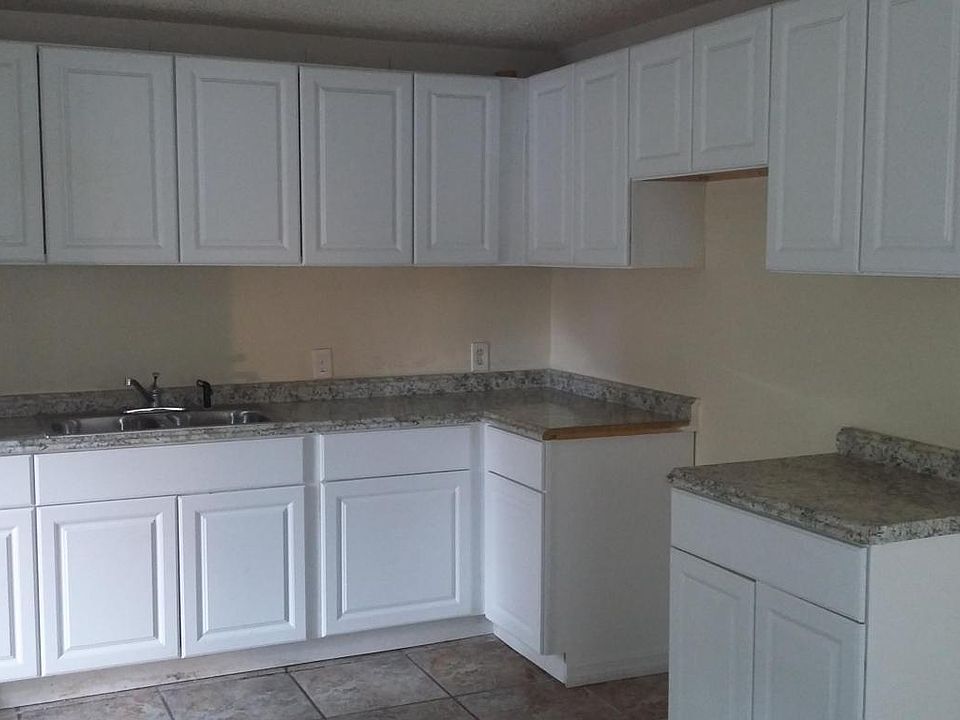 1st image of 5049 Campenella Dr