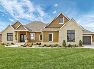 4726 N Ridge Port Ct, Wichita, KS 67205