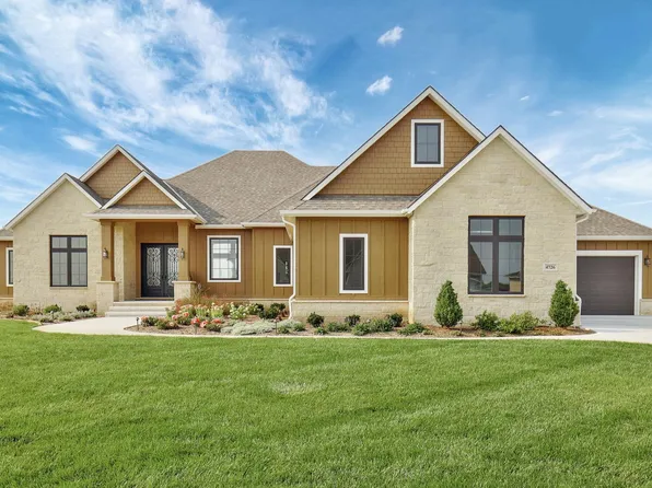4726 N Ridge Port Ct, Wichita, KS 67205