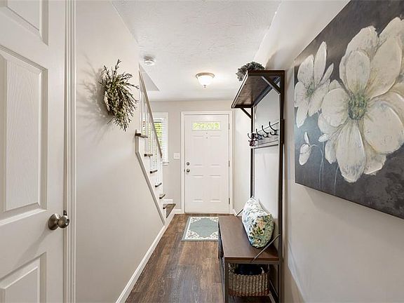 4th image of 200 Heroux Blvd Unit 903