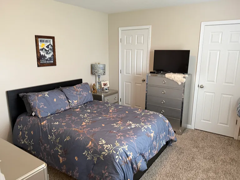 146 Alexander Blvd — Photo 20