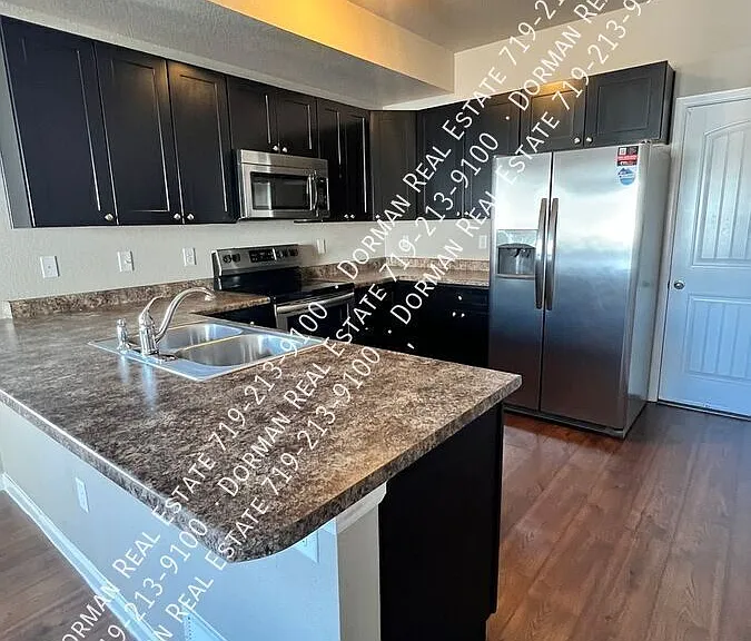 4297 Perryville Point — Photo 4