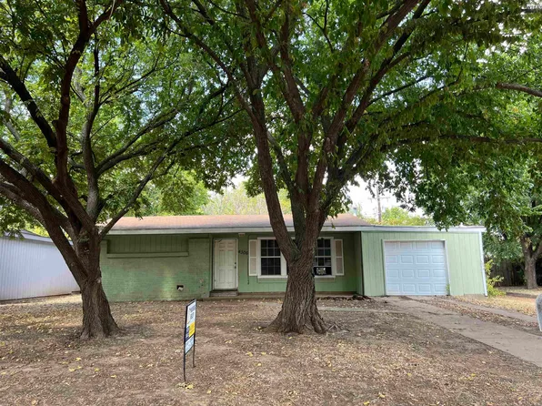 4306 Barnett Dr, Wichita Falls, TX 76308