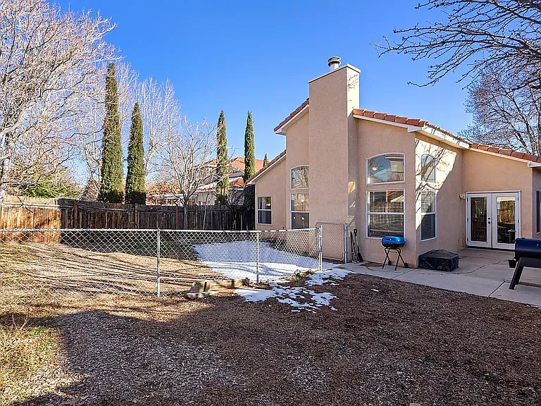 4805 Mesa Prieta Ct NW — Photo 22