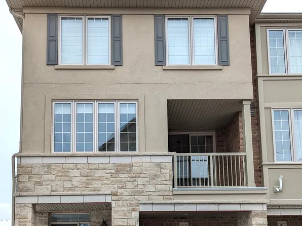 365 Belcourt Cmn, Oakville, ON L6H 0R1