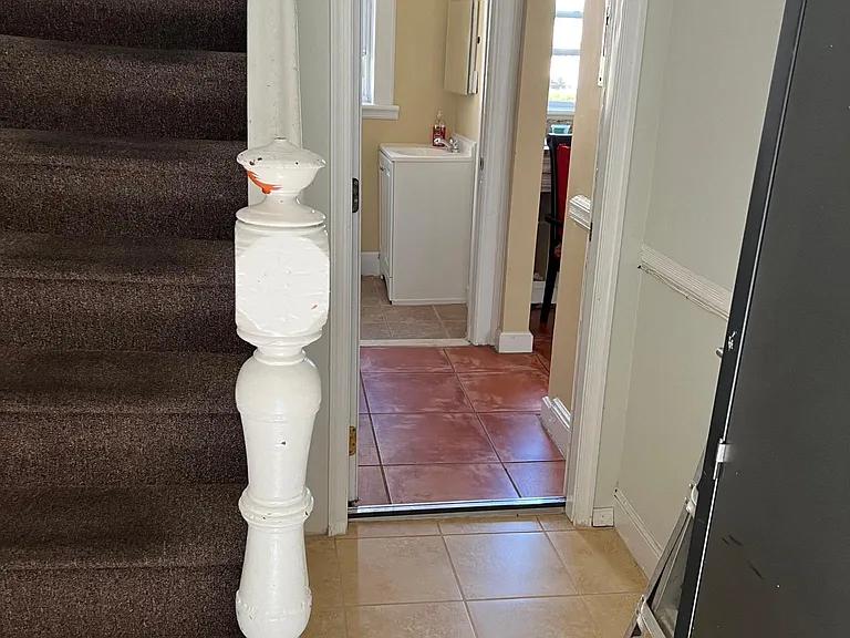 253 Oakdene Ave #1 — Photo 3