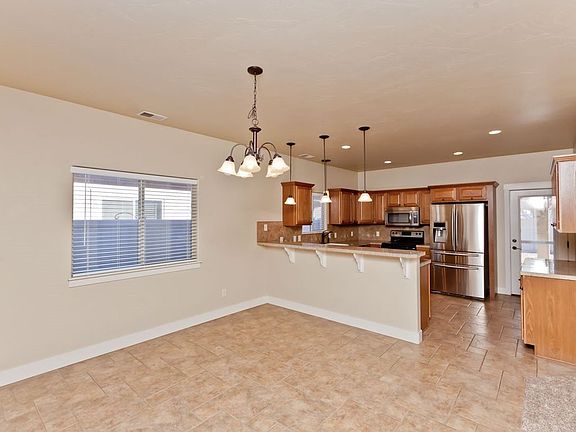 5th image of 208 Love Mesa Dr