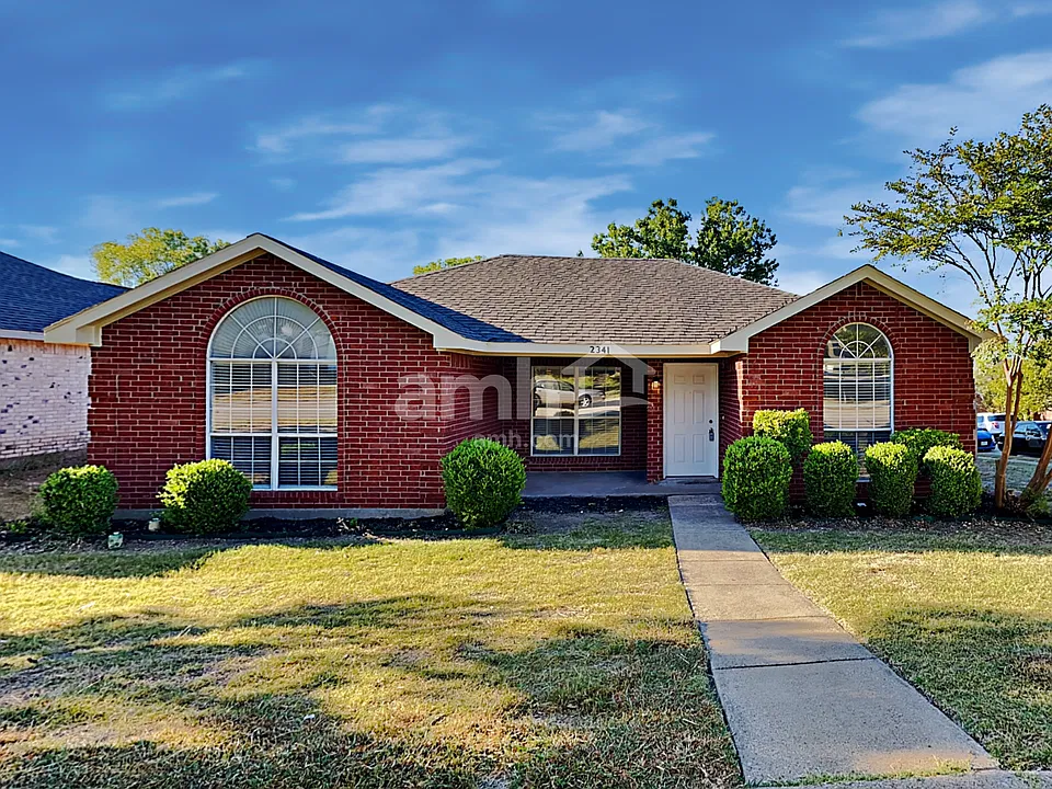 2341 N Ridge Rd