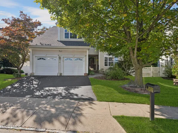 30 Fela Drive #15, Parlin, NJ 08859