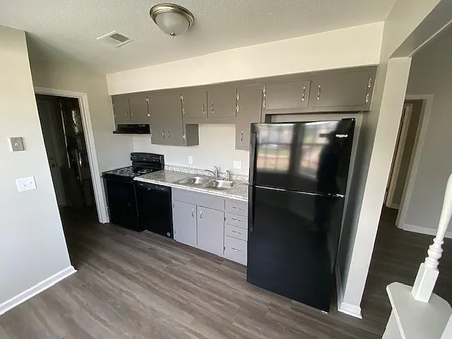 3321 Chesapeake Cir — Photo 5