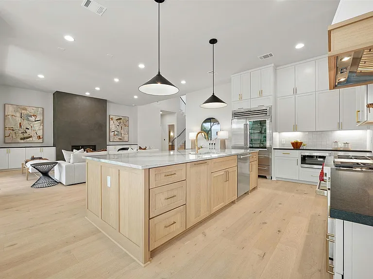 1339 Allen Rd — Photo 16