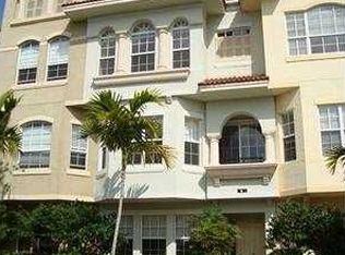 2308 Amalfi Way, Palm Beach Gardens, FL 33410