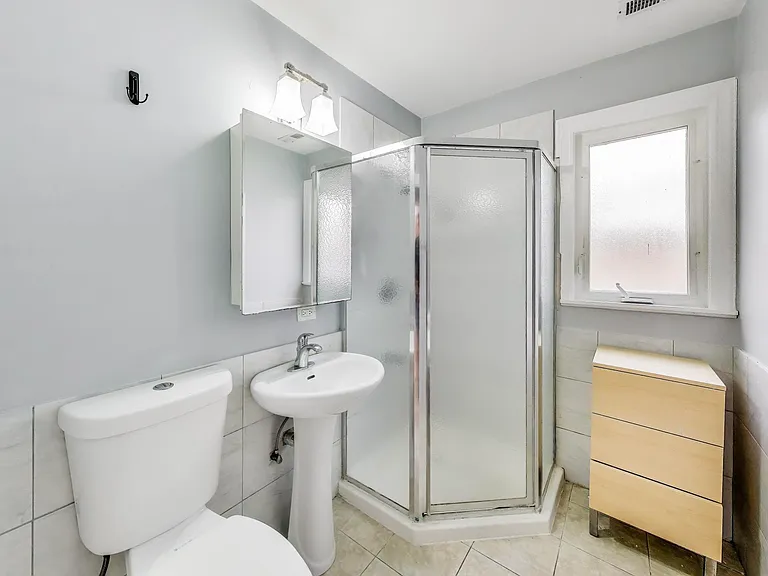 615 The Ln — Photo 18