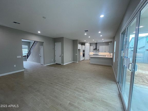 5th image of 5126 E HARTFORD Avenue