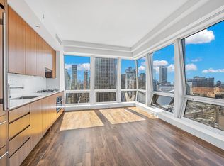400 5th Ave APT 32H, New York, NY