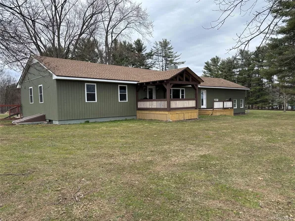 239 Rokeby Road, Red Hook, NY 12571