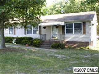 1st image of 2217 Myrtlewoods Dr