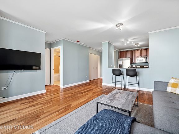 4th image of 201 N Westshore Dr APT 603