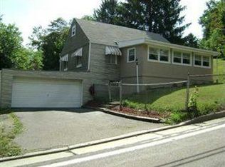 365 Dunlap Hill Rd, Freedom, PA 15042