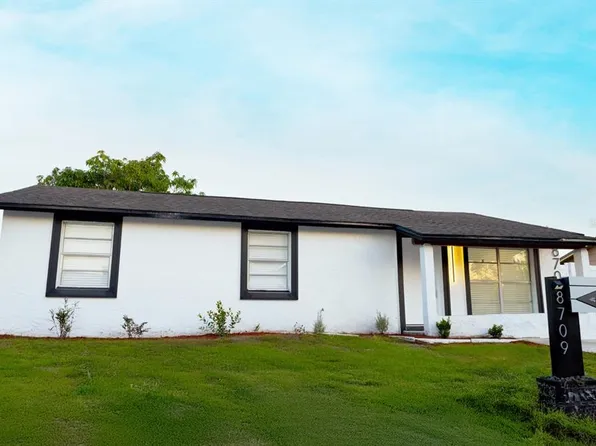 8709 Marlin Ct, Tampa, FL 33634