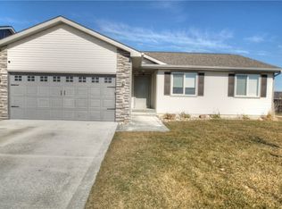 973 17th St SE, Altoona, IA 50009
