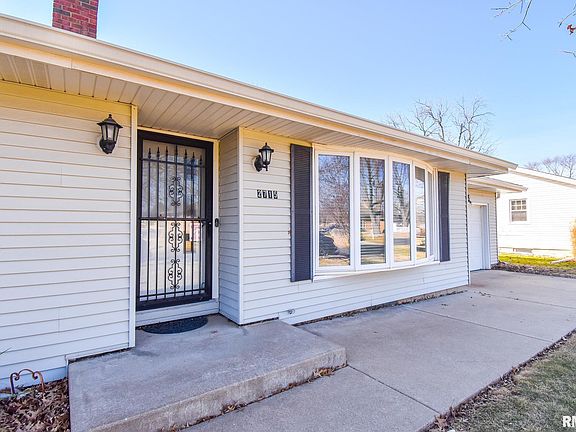 2nd image of 2715 S Tiara Strip