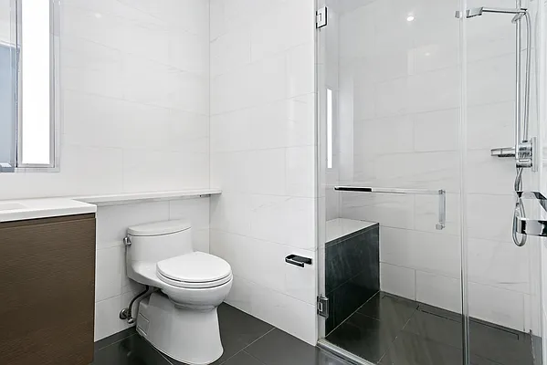 Rented by Compass | media 7