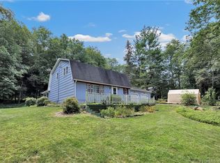 143 Longfellow Rd, Shelton, CT 06484
