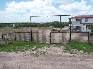 152 Los Fresnos Rd, Laredo, TX 78043