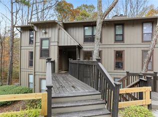 2102 Cumberland Ct SE, Smyrna, GA 30080