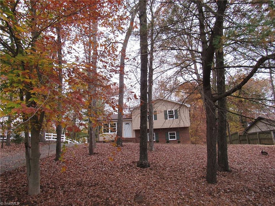 1st image of 408 Lynda St