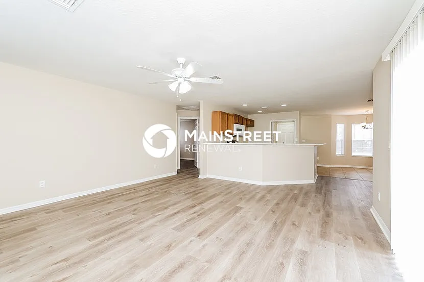480 Danube Dr — Photo 3