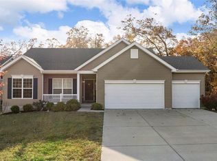 9 Keystone Ridge Ct, O'Fallon, MO 63366