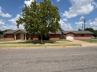 4902 9th St, Lubbock, TX 79416