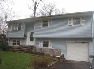 450 Evona Ave, Piscataway, NJ 08854