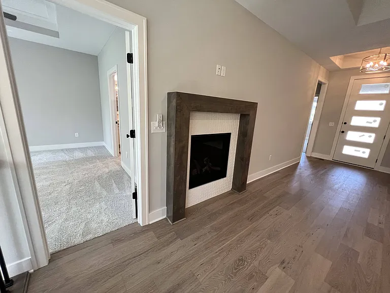 19253 W 110th Ter — Photo 22