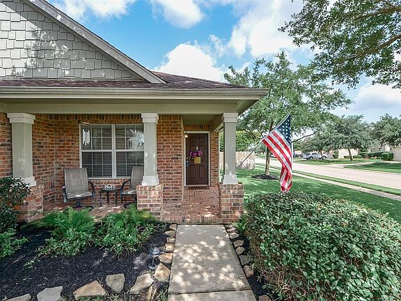 3rd image of 7723 Serene Wood Ln