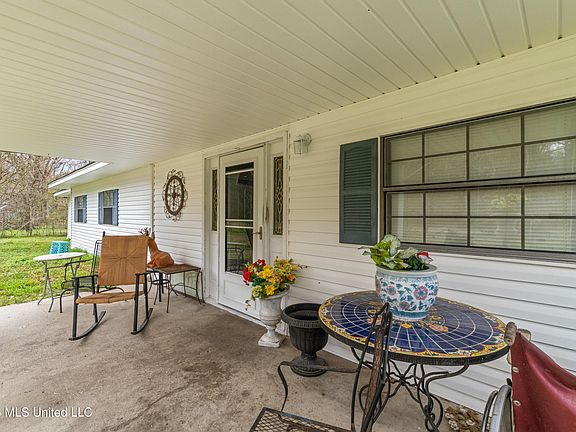 3rd image of 73 Rouse Rd