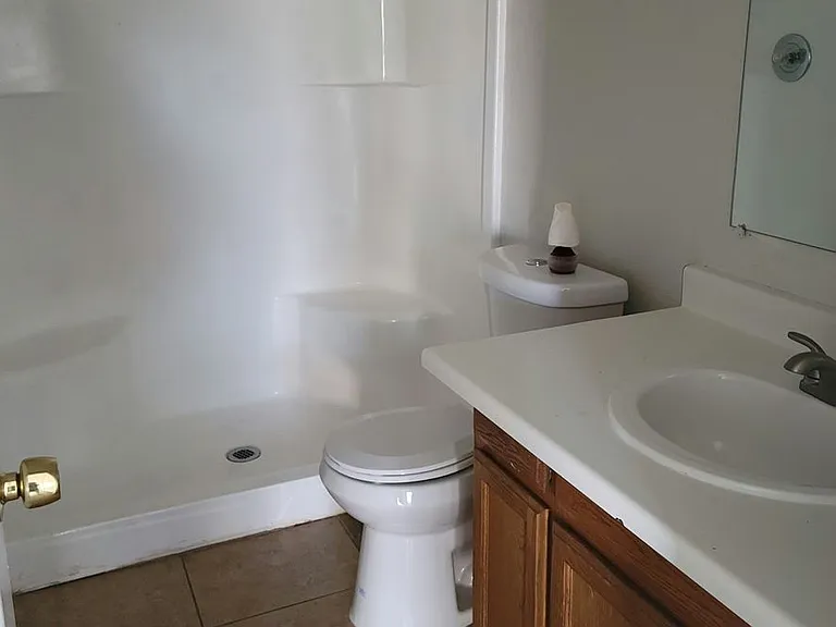 2426 W Earll Dr — Photo 5