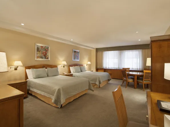 111 East 56th Street 810 image 3 of 4