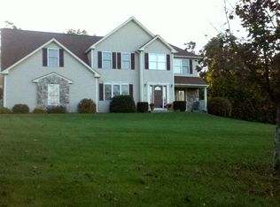 6 Liquori Dr, Southwick, MA 01077