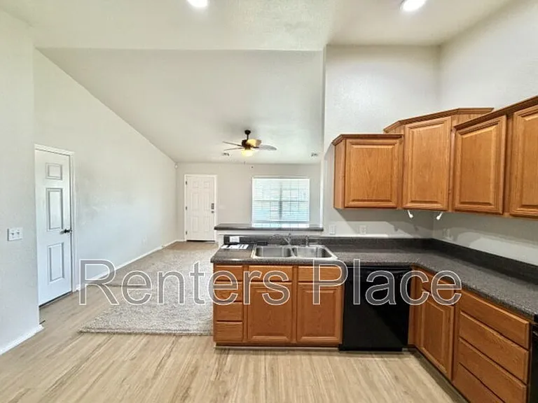 25885 E 90th St S — Photo 5