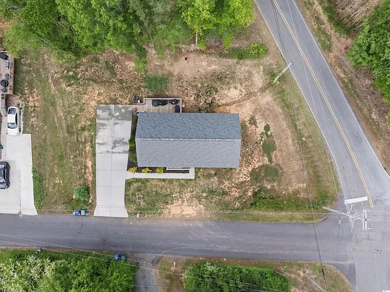 1316 Wiscassett St — Photo 14