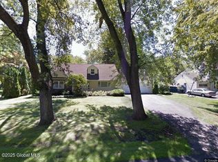 811 Riverside Ave, Glenville, NY 12302