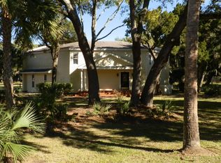 3331 Myrtle St, Edisto Island, SC 29438