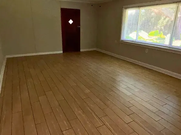 915 N Old Corry Field Rd, Pensacola, FL 32506