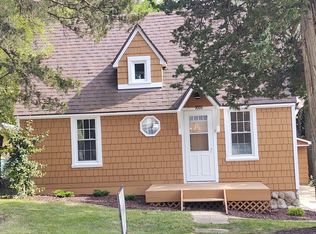 1006 Grant Pl, Wauconda, IL