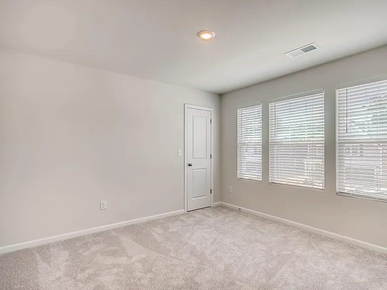 3177 Treyson Dr — Photo 8